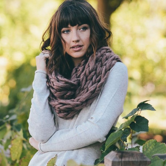 Ultra Soft Chunky Infinity - Picture 14 of 16